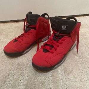 Nike Air Jordan Retro 6 GS Toro Bravo Size 7Y 384665-600